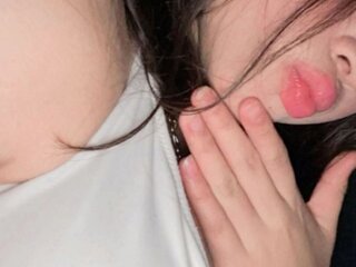 Shows Sorayae